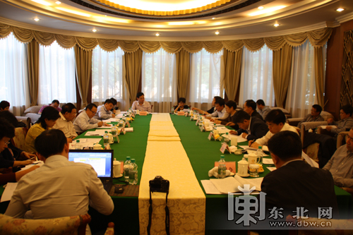 調研組聽取我省工作情況進行匯報。東北網見習記者 楊帆 攝