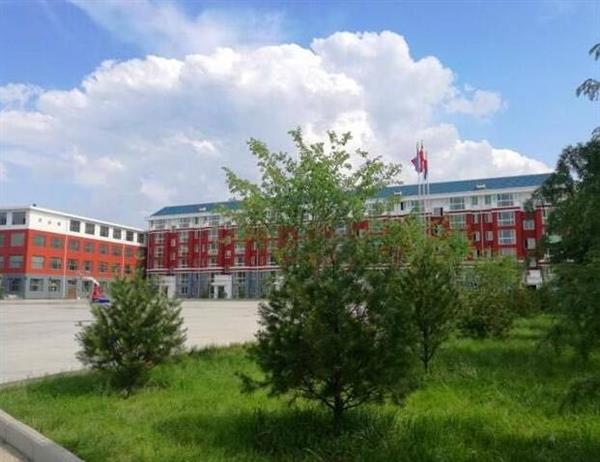 齊光科技文化專業學校有口腔醫學專業嗎？
